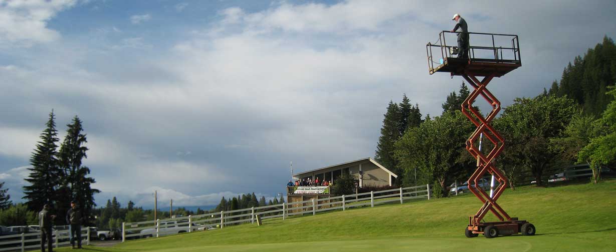 Ball-Drop-with-Banner